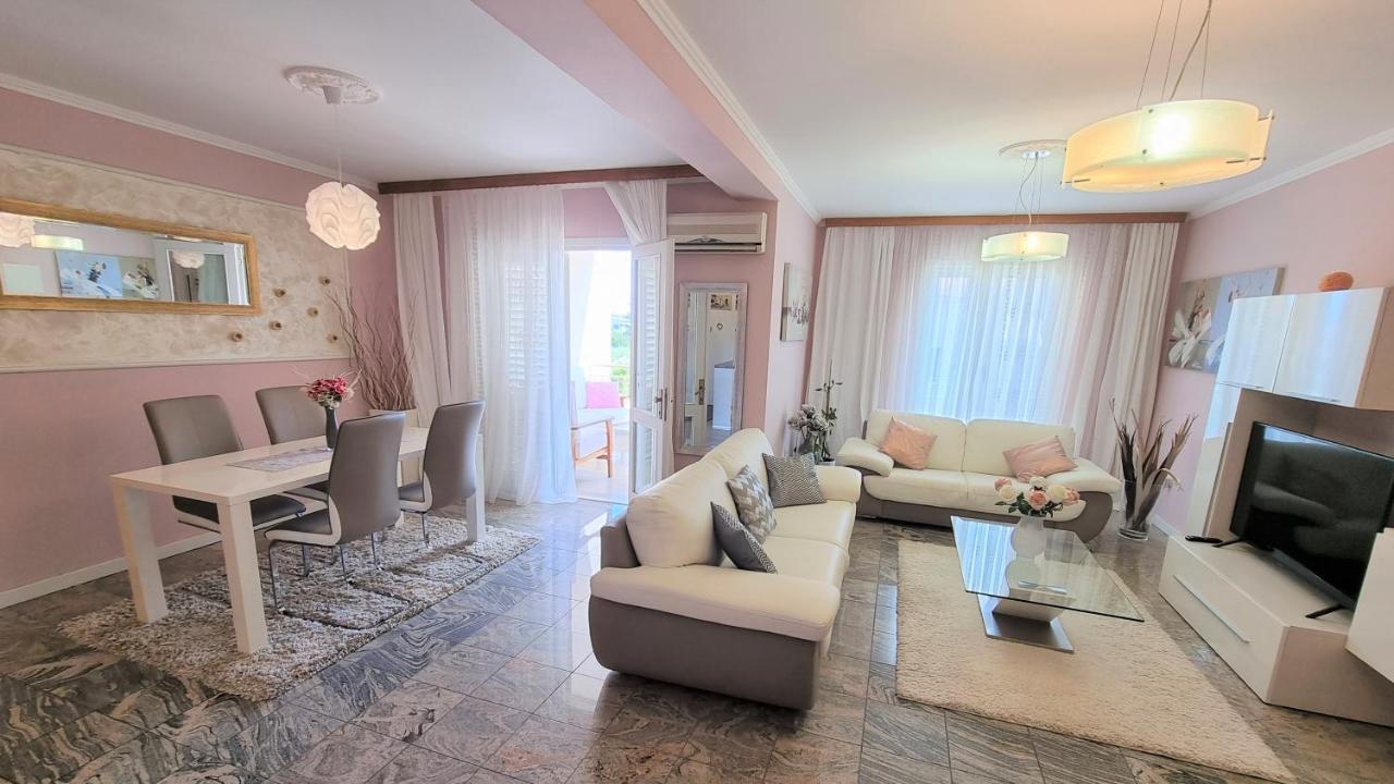 Apartments Ragusa Rovinj Exterior photo