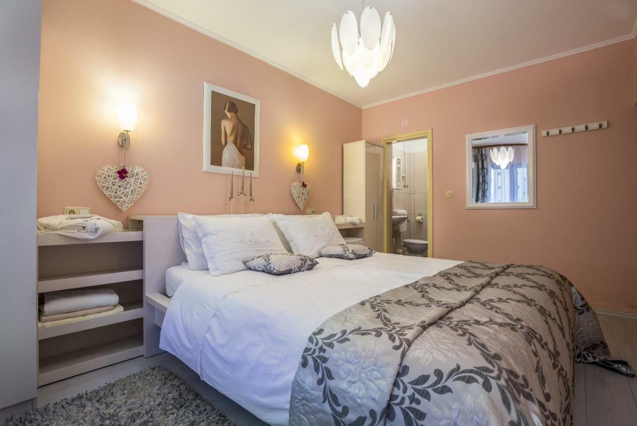 Apartments Ragusa Rovinj Exterior photo